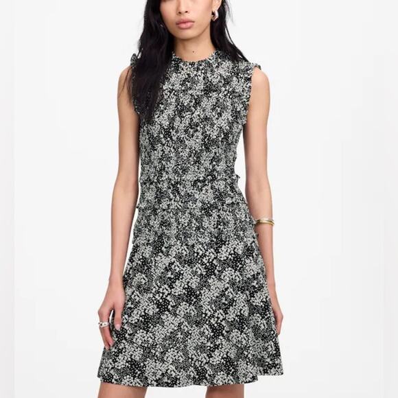 Madewell Smocked Crewneck Mini Dress in Floral Size 6 - Picture 1 of 11